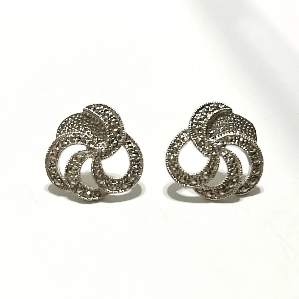 Silver Tone Knot Circle Earrings Stud Marcasite Textured Openwork Abstract Chic
